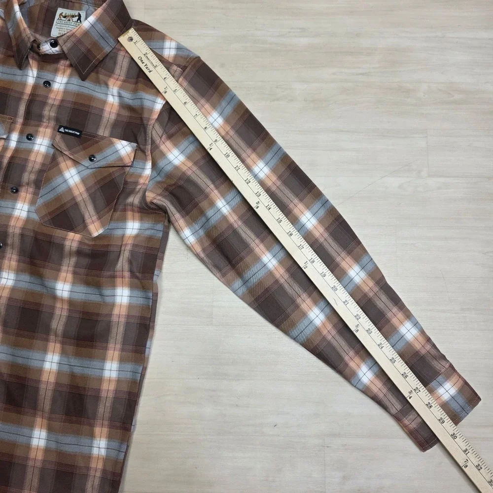 The Great PNW Mens Plaid Button Down Shirt Brown Tan Grey Long Sleeve Medium